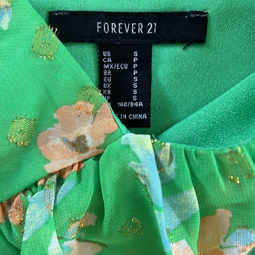 Floral Green Ruffle Dress - Picture 3 of 3